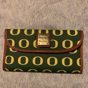 Dooney Bourke wallet..university of Oregon